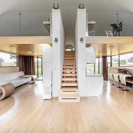 Unique Boat Shaped House At Lakefront #instaworth