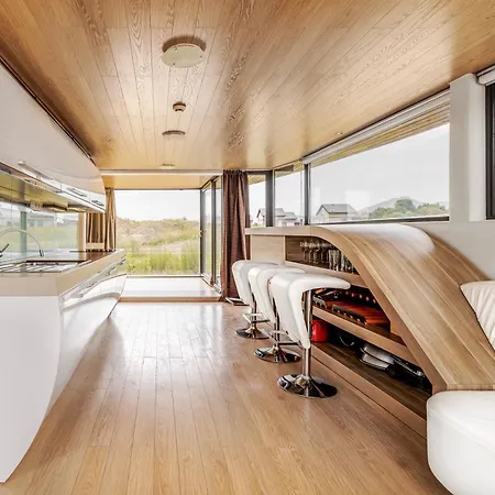Unique Boat Shaped House At Lakefront #instaworth